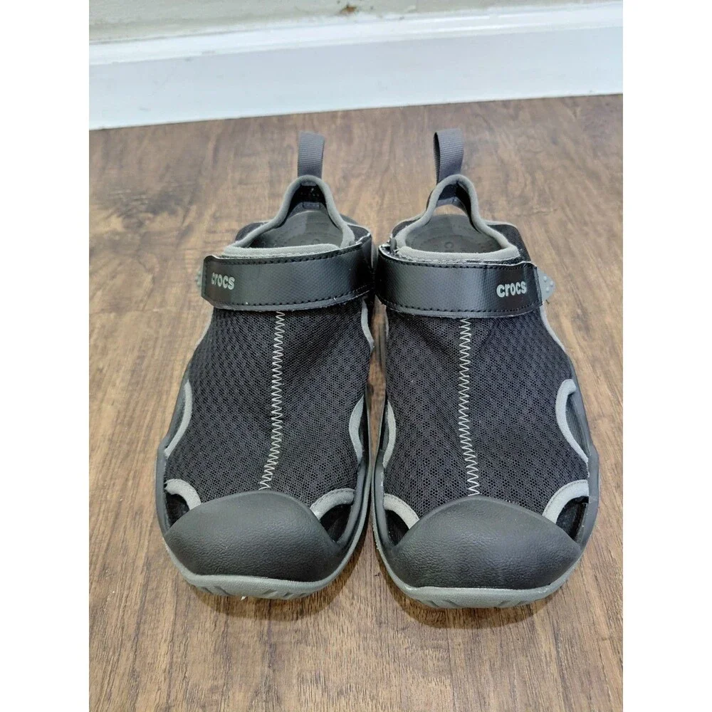 Crocs Swiftwater Mesh Deck Sandal MENS SIZE 7 Black